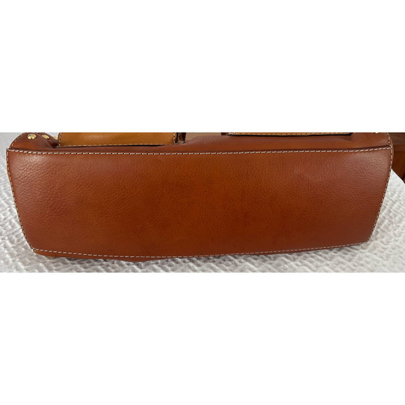 Michael Kors Two Toned Tan & Cognac Shoulder bag Studded Gold Hardware - Picture 5 of 8